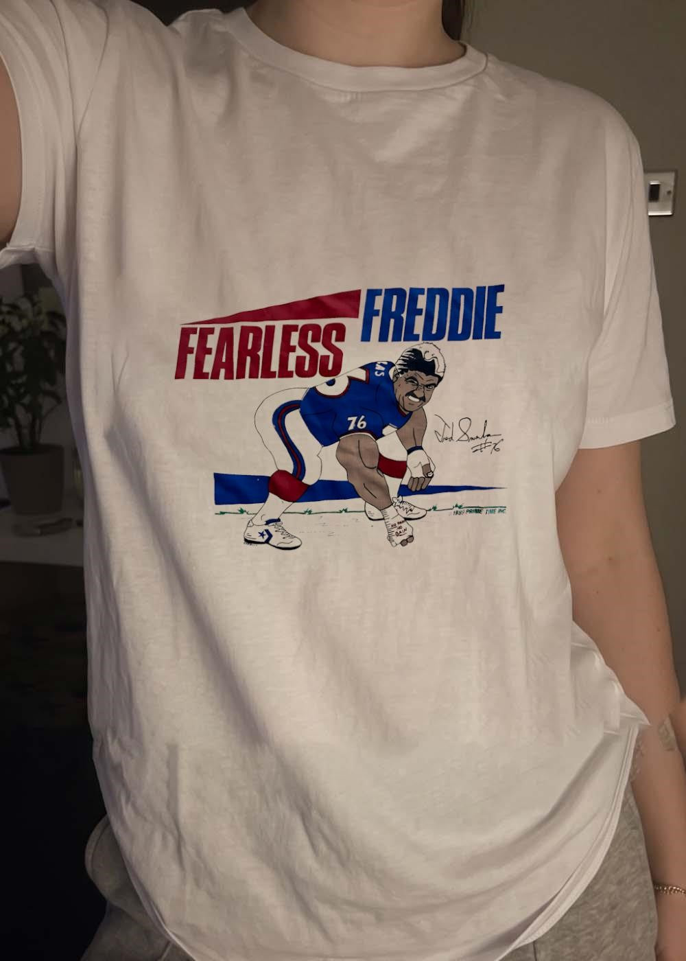 1989 Prime Time Inc Fred Smerlas 76 Fearless Freddie Football Player T-Shirt