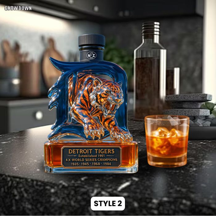 BEST Detroit Tiger World Champion Whisky Bottle