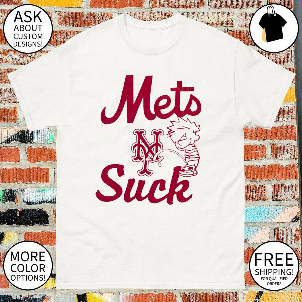Calvin piss on New York Mets Baseball Mets Suck funny meme shirt