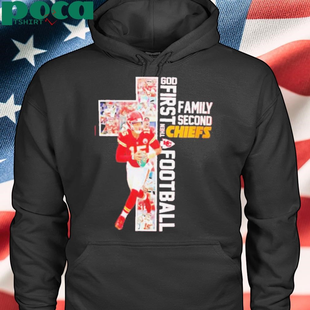 Cross God First Them Patrick Mahomes Kansas City Chiefs and All Players Photo shirt