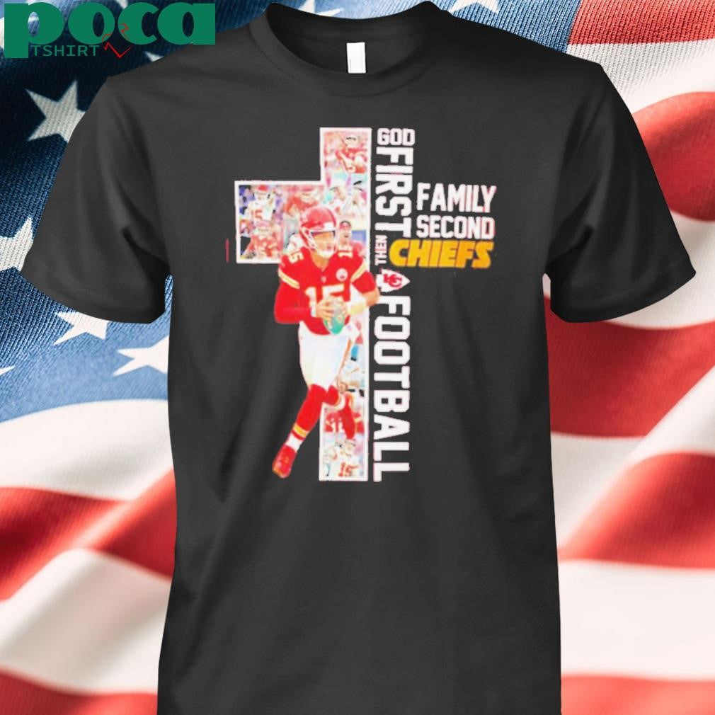 Cross God First Them Patrick Mahomes Kansas City Chiefs and All Players Photo shirt