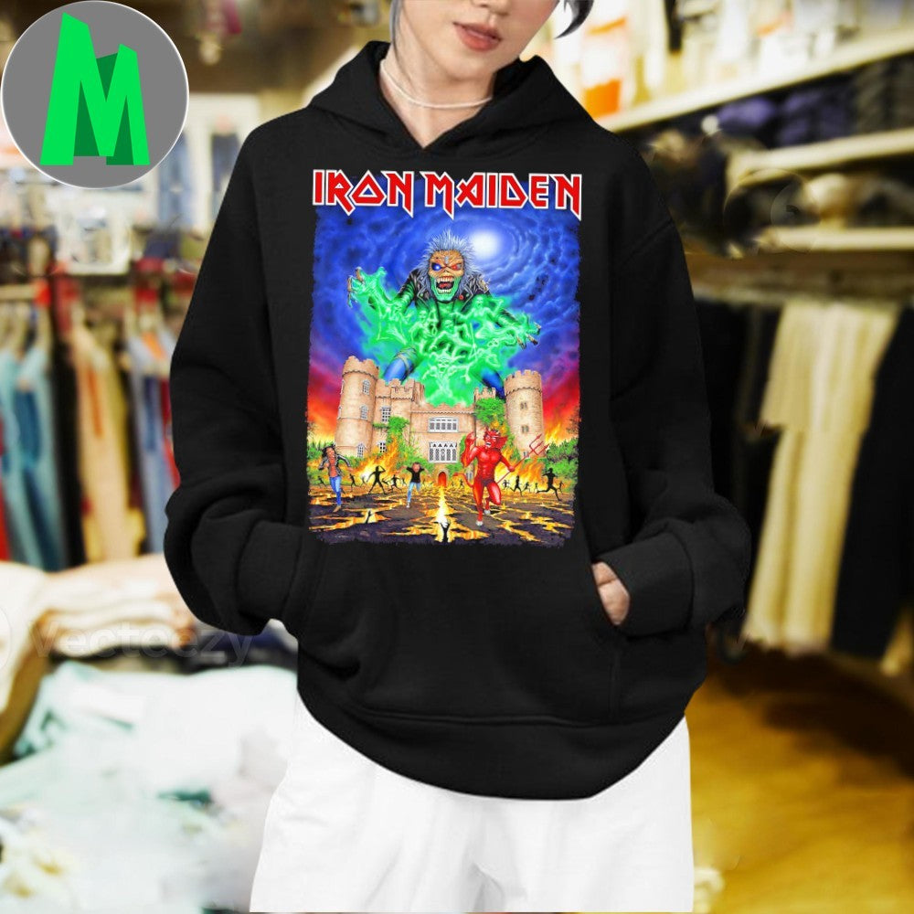 Design Iron Maiden Eddie The Trooper Castle Graphic Band T-Shirt