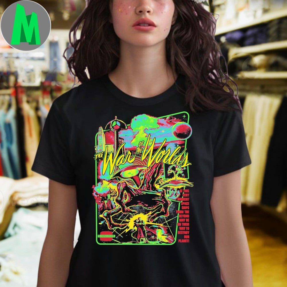 Design The War of the Worlds Technicolor Alien Invasion Sci-Fi Retro Graphic T-Shirt