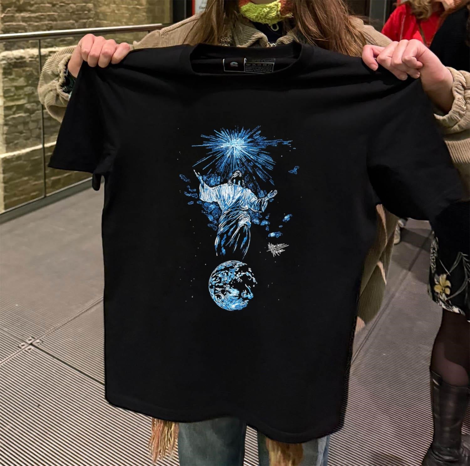 Jesus Christ Reaching For The Light Above Earth shirt