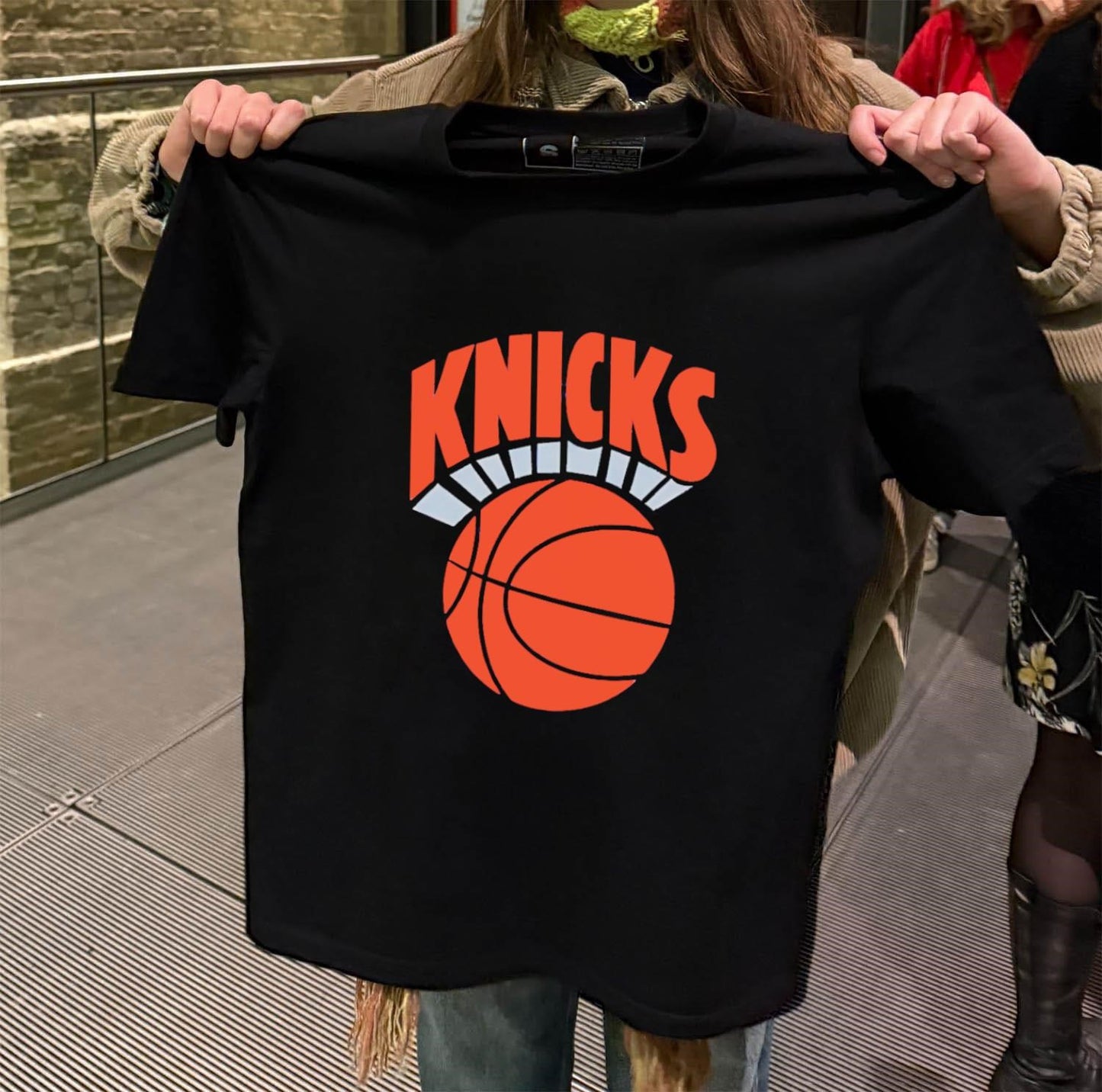 Knicks Basketball Orange Ball shirt