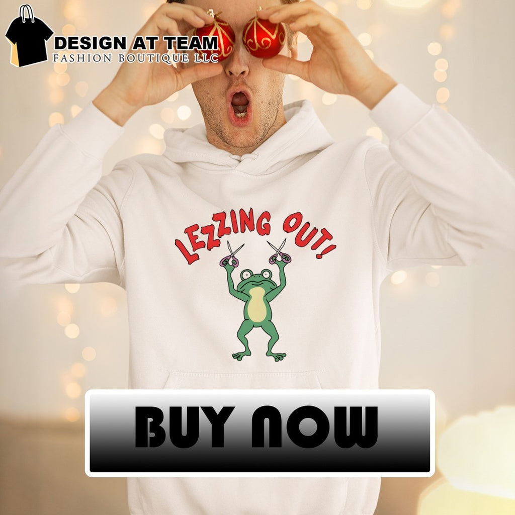 Lezzing out funny frog scissors lesbian Gay LGBT shirt