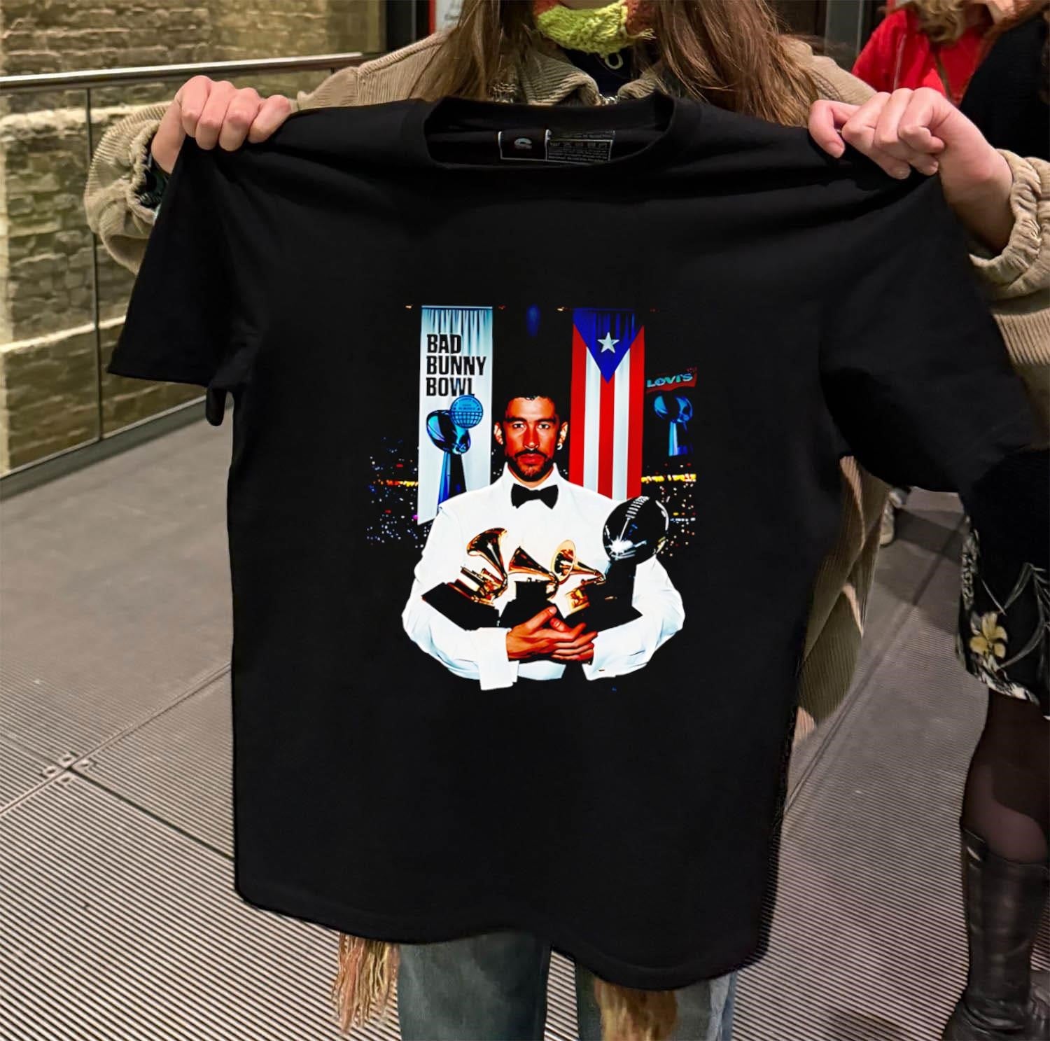 Bad Bunny Bowl Puerto Rico Flag Holding Multiple Grammy Music Awards shirt