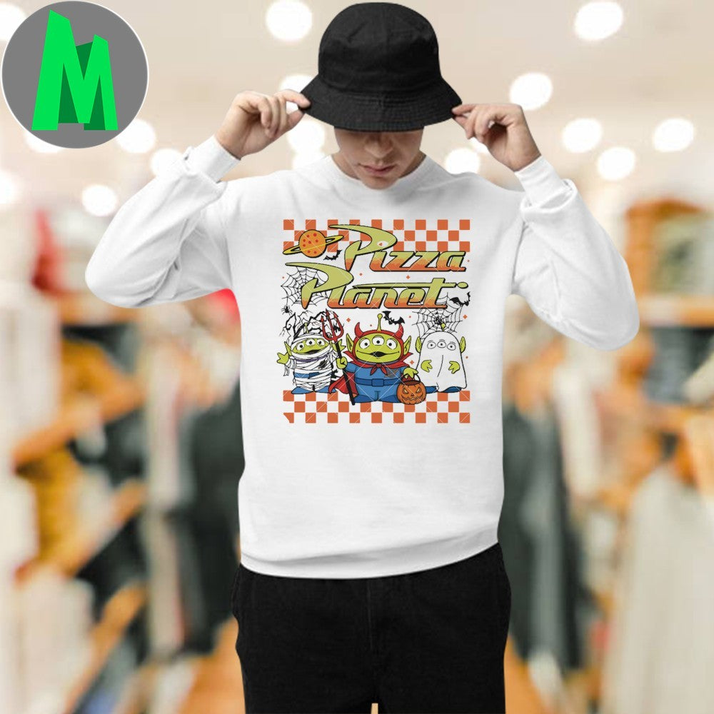 Aliens pizza planet alien halloween Shirt