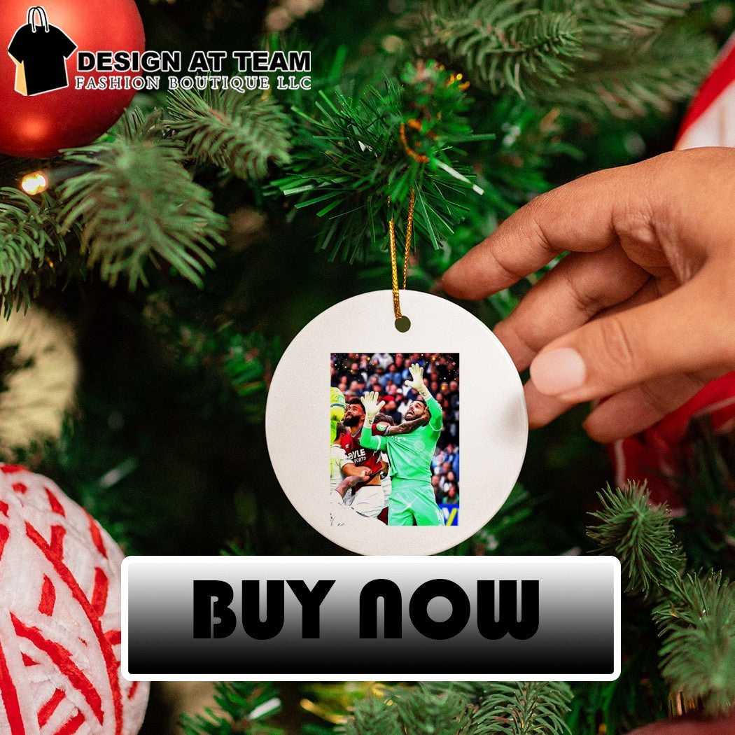 Pablo Fouled David Raya football moment shirt