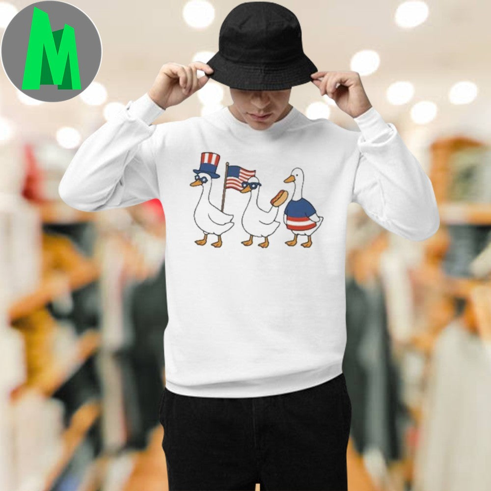 Patriotic Geese 4th of July Independence Day Graphic T-Shirt