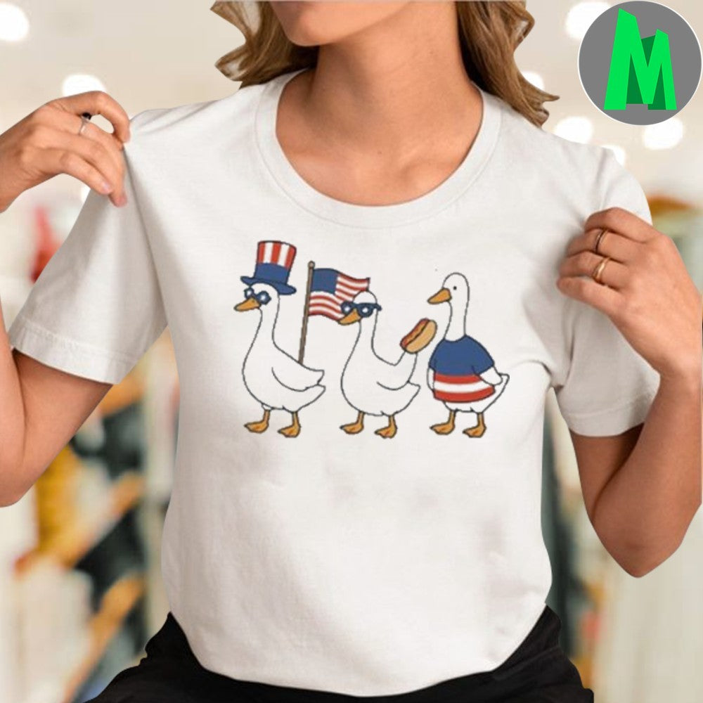 Patriotic Geese 4th of July Independence Day Graphic T-Shirt