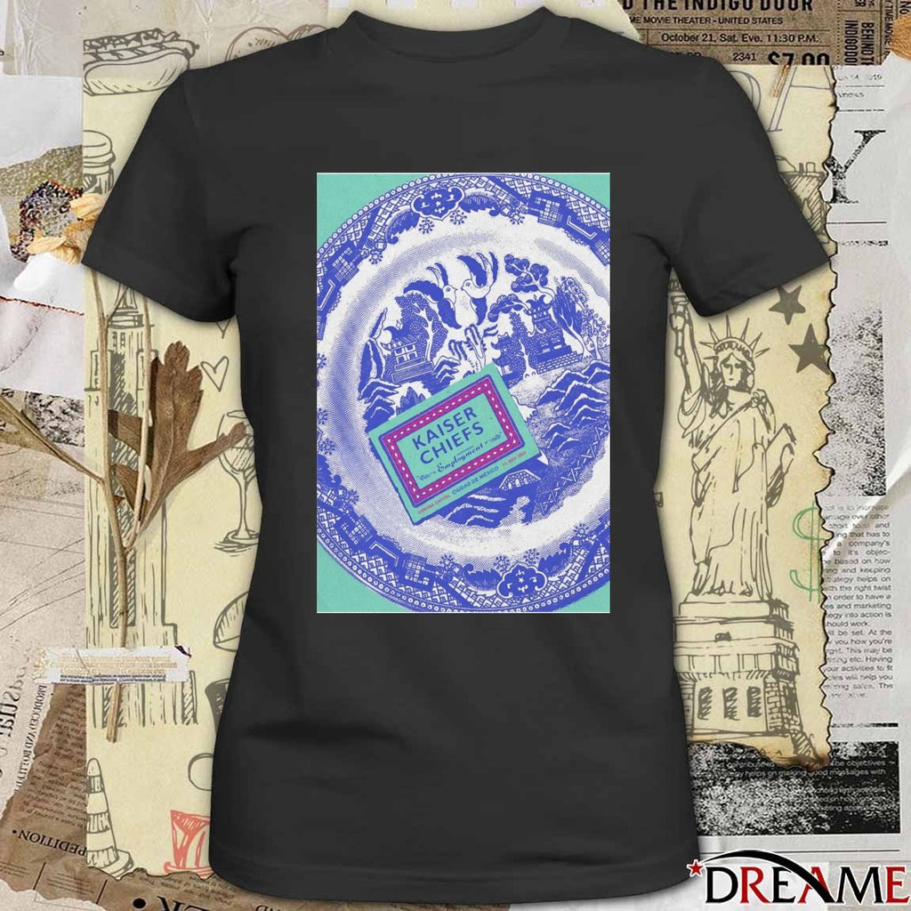 Poster Kaiser Chiefs At Corona Capital Festival On November 14 2025 t-shirt