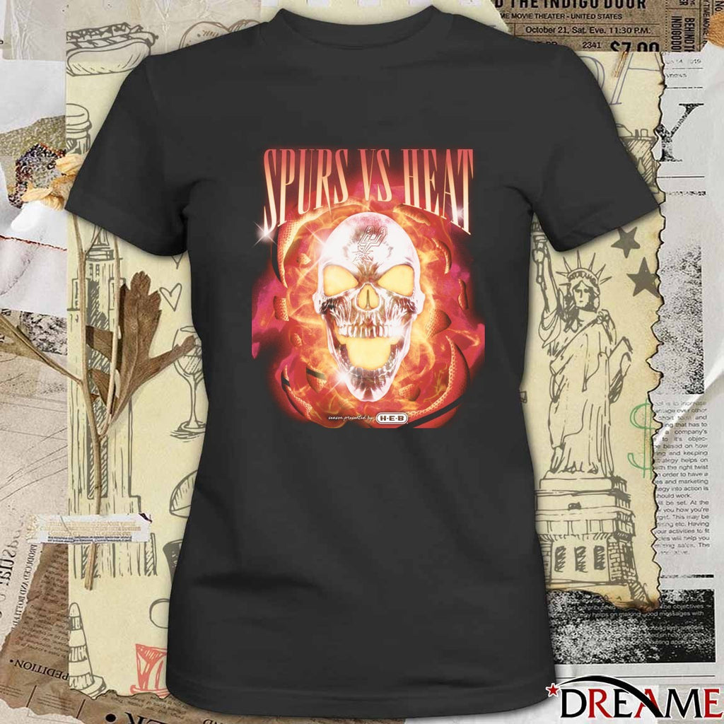 San Antonio Spurs Vs Miami Heat Halloween Eve October 30, 2025 t-shirt