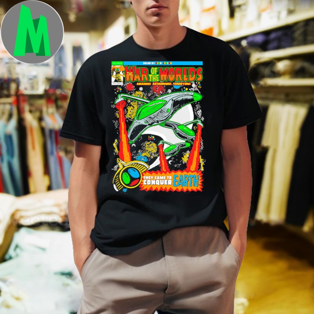 The War of the Worlds Retro Comic Book Sci-Fi Movie Fan T-Shirt