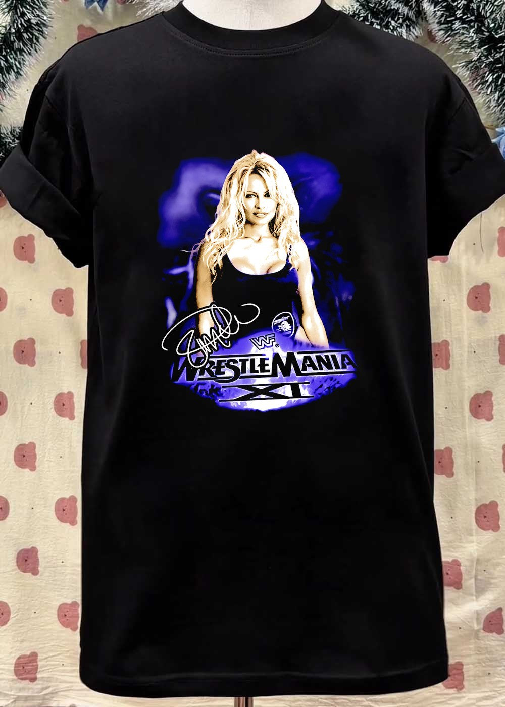 Pamela Anderson Autograph Wrestlemania XI WWF T-Shirt