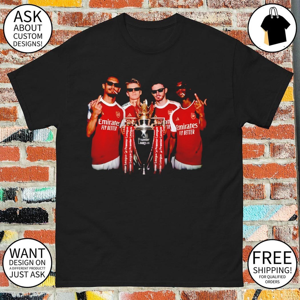 Saka Odegaard Mikel Arteta middle finger Trophy Arsenal FC 2026 shirt