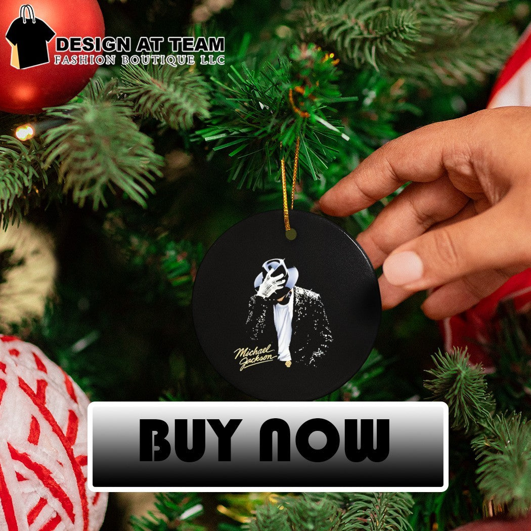 Signature MJ King of Pop Graphic shirt