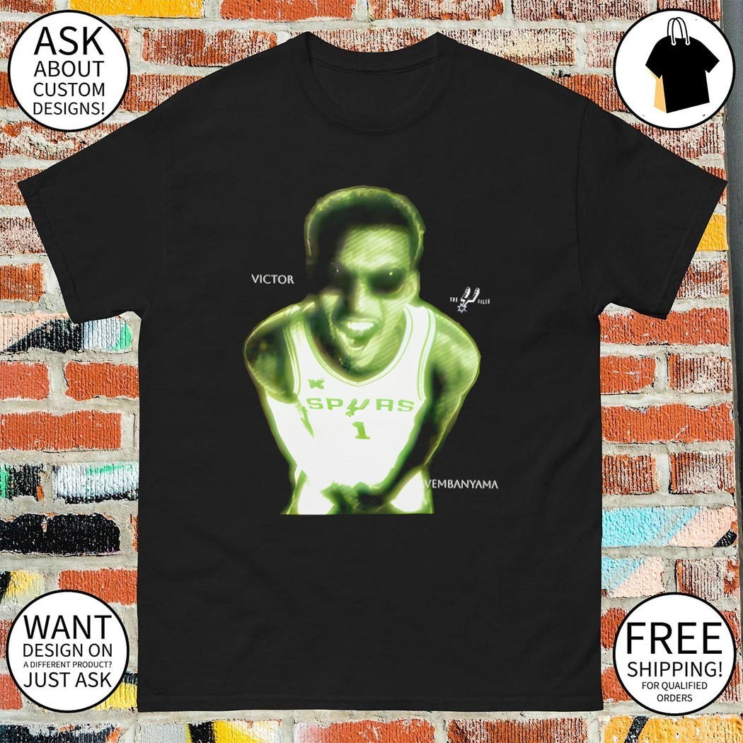 Spurs Wemby Alien shirt