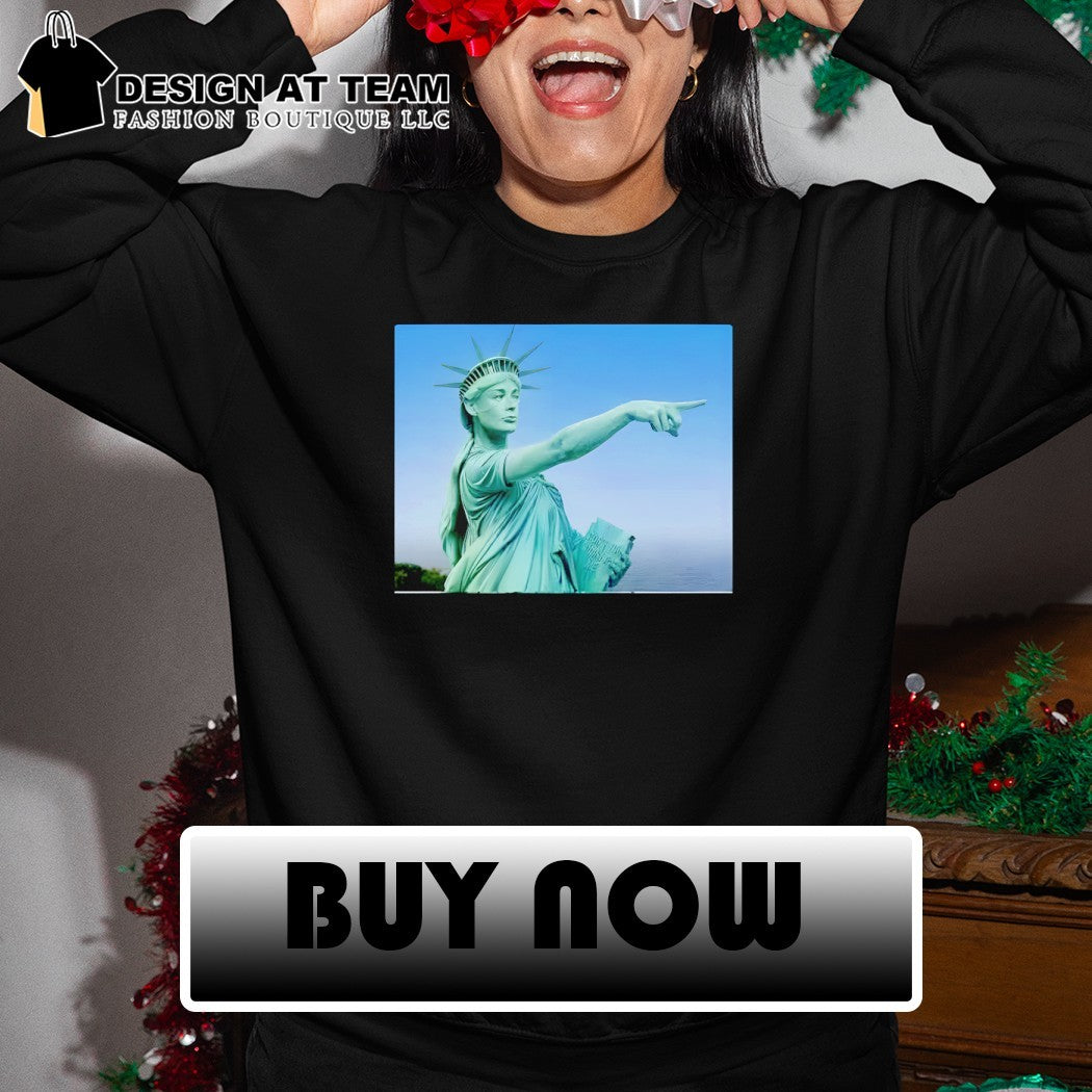 Statue of Liberty x Sophie Cunningham pointing finger monument shirt