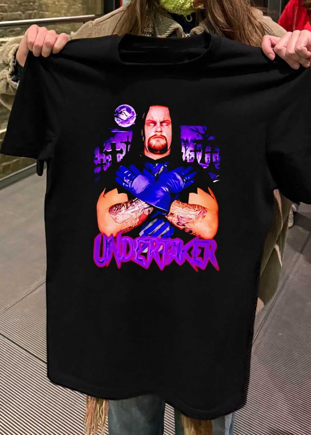 The Undertaker Graphic With Crossed Arms Undertaker T-Shirt