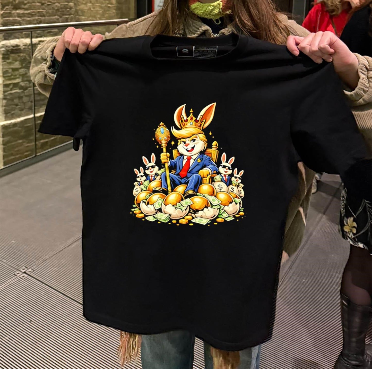 Trump Rabbit King Sitting On Golden Eggs shirt