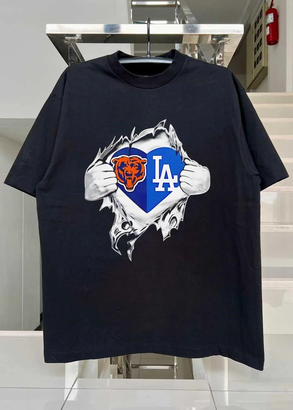 Heart of Bears LA Ripping Skin T-Shirt