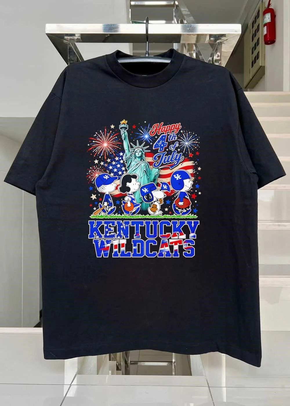 Peanuts Characters Celebrate Independence Day Happy 4th of July Kentucky Wildcats T-Shirt