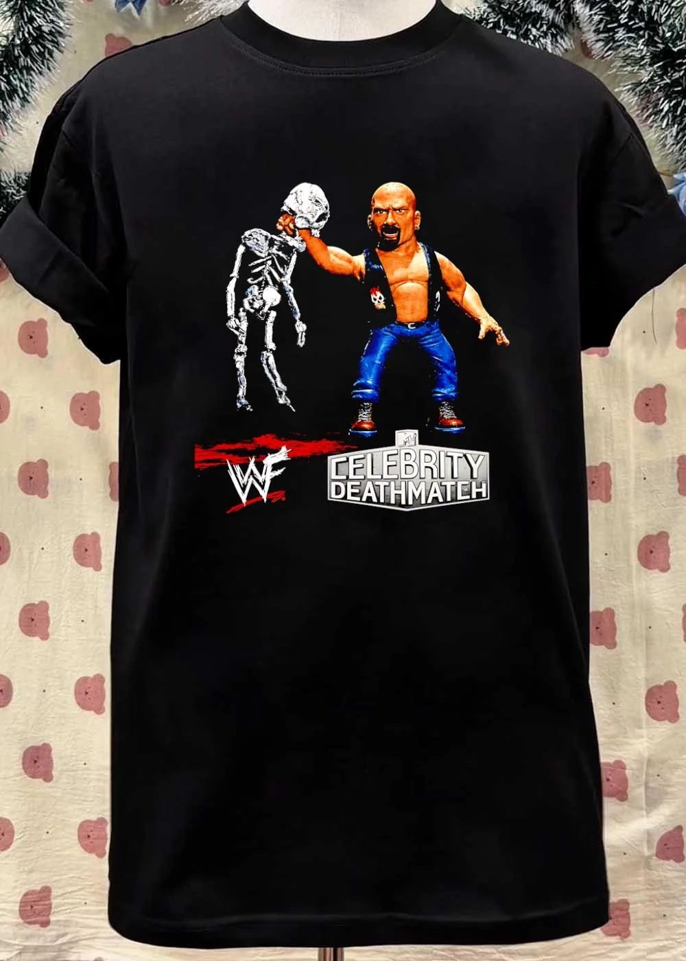Stone Cold Steve Austin Holding Skeleton WWF Celebrity Deathmatch T-Shirt