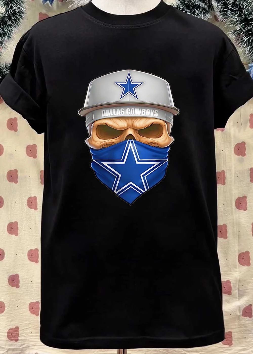 Dallas Cowboys Skull Bandana Cap Men_s T-Shirt