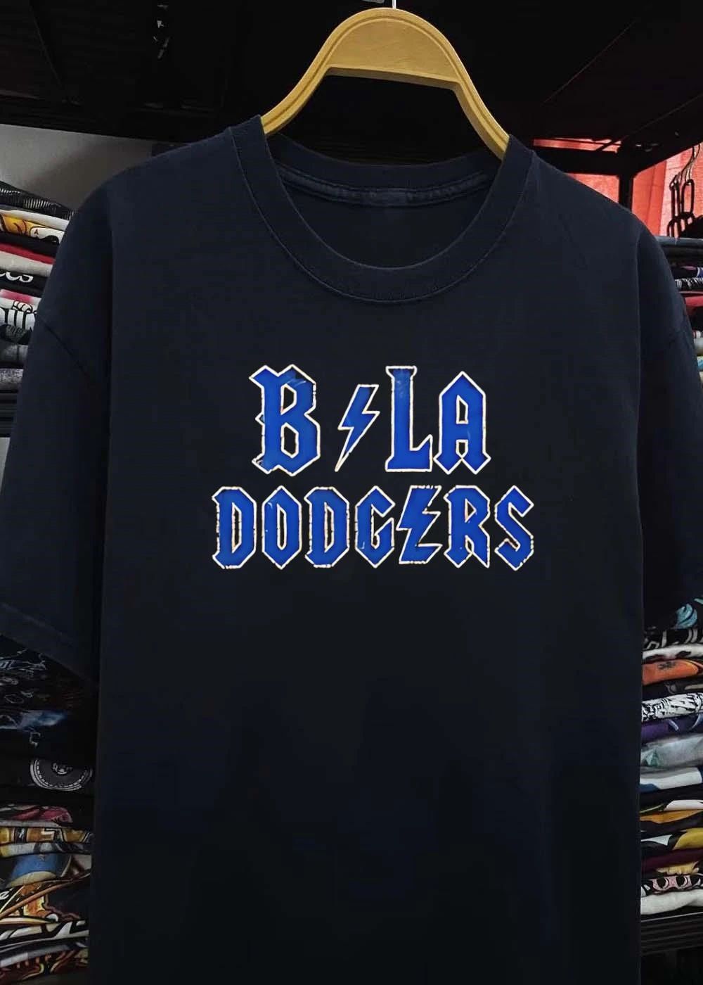 B LA Dodgers Lightning Bolt shirt