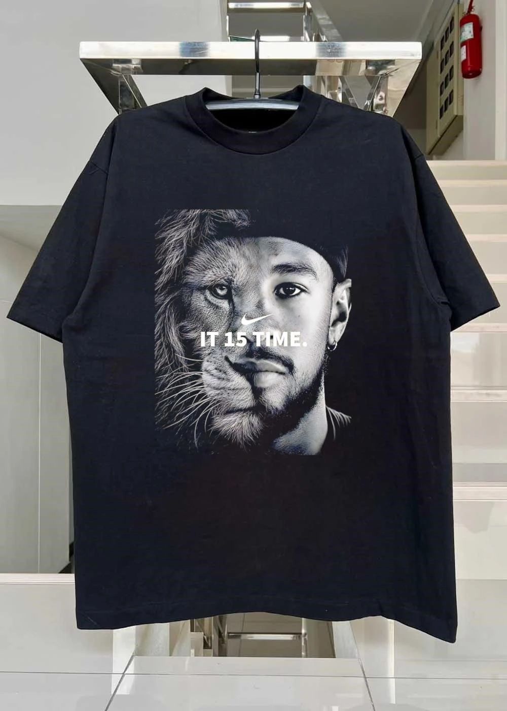 It 15 Time Lion Athlete T-Shirt