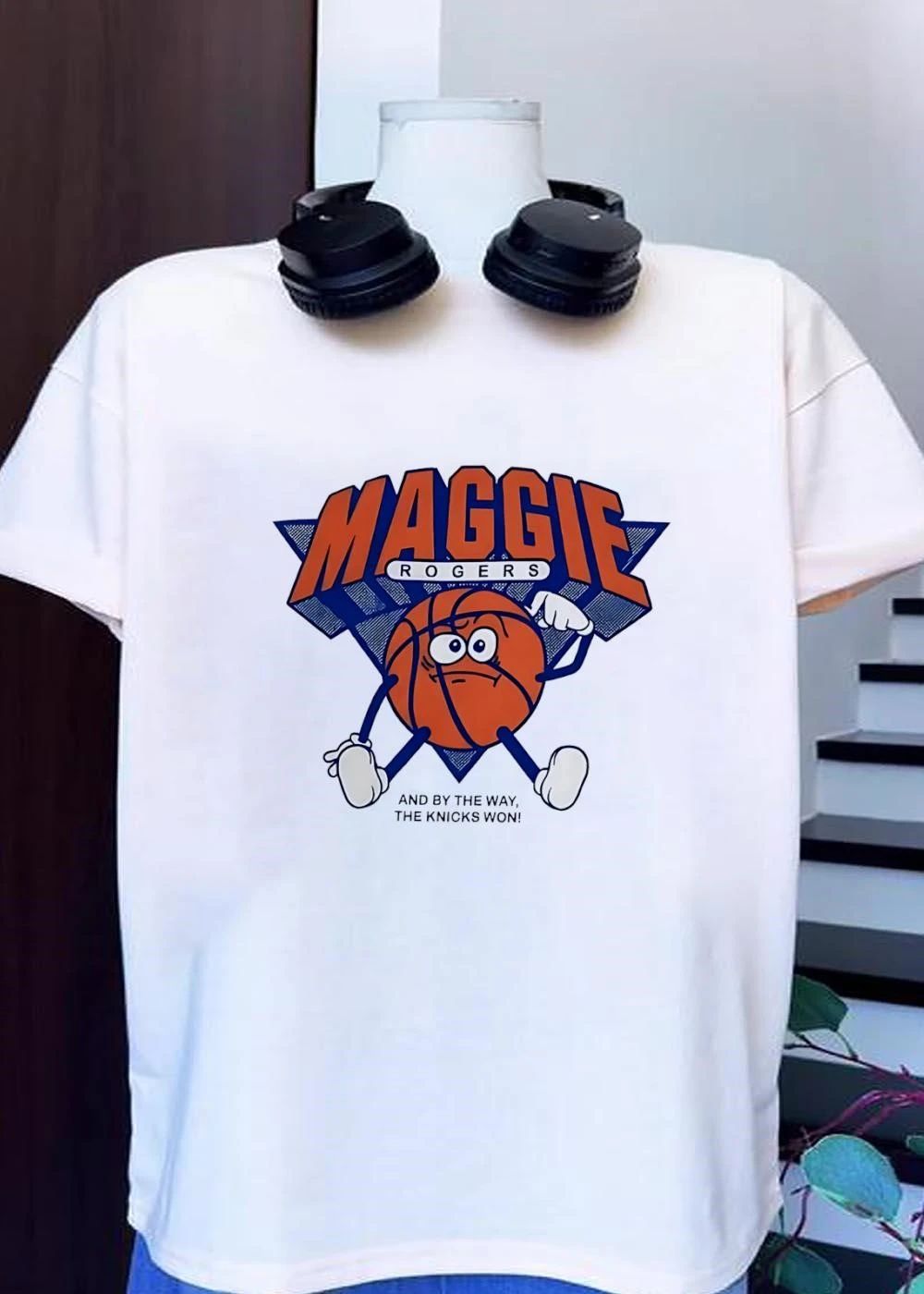 Maggie Rogers and by the Way the Knicks Won Basketball Team T-Shirt