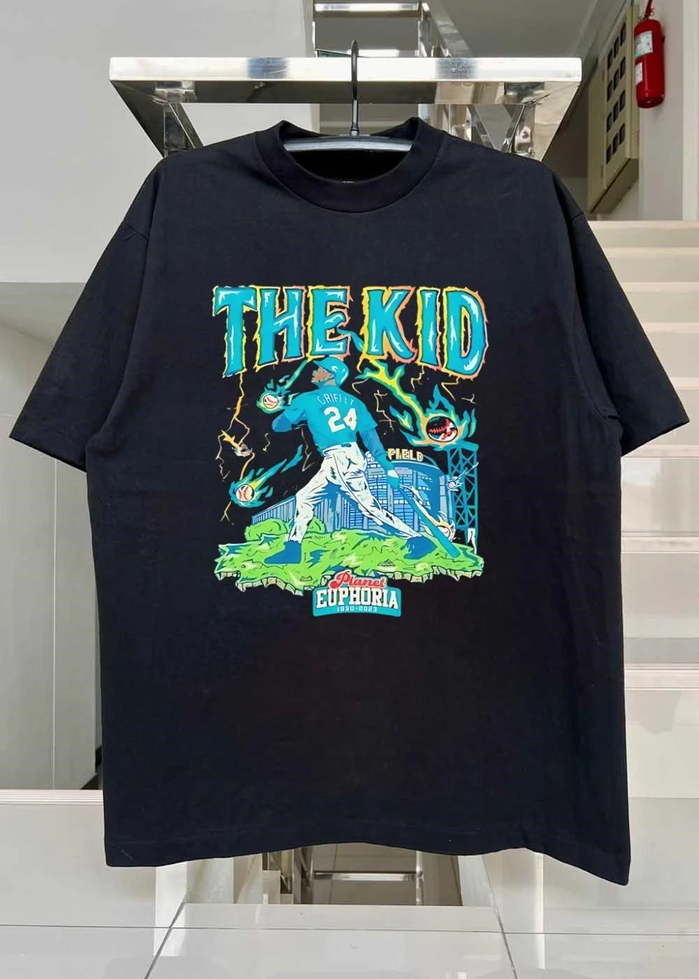 Ken Griffey Jr Seattle Mariners MLB The Kid Griffey 24 field Planet Euphoria shirt
