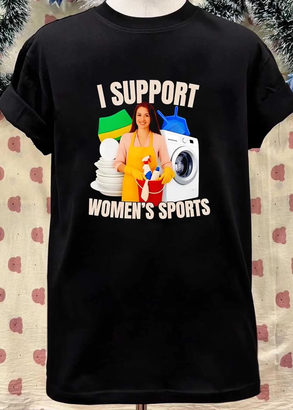 Housework Pro Humor I Support Women’s Sports Cleaning T-Shirt