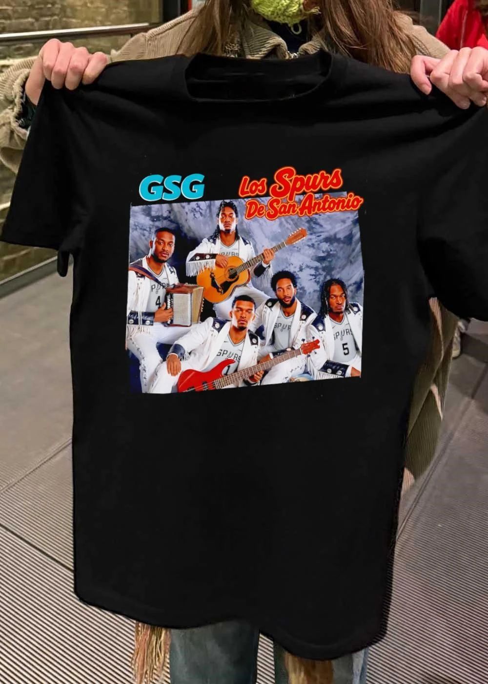 GSG Los Spurs de San Antonio Five Basketball Players Playing Instruments T-Shirt