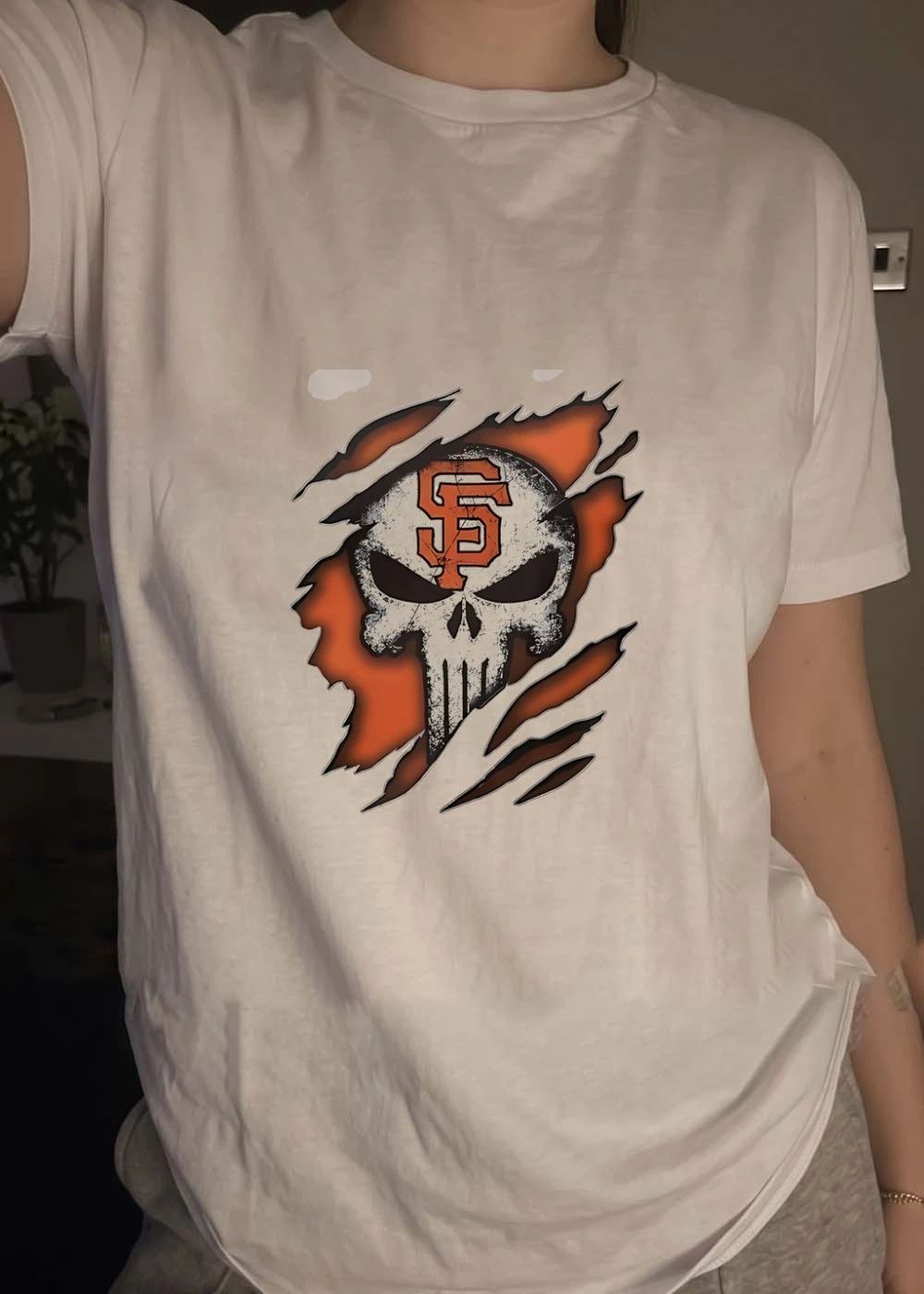 SF Skull Ripped Orange Background San Francisco Giants T-Shirt