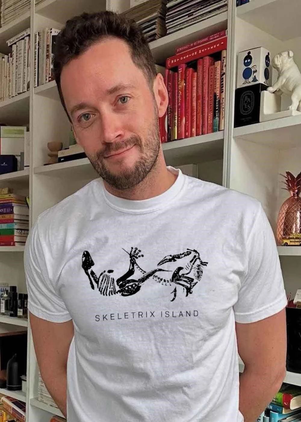 Skeletrix Island Dinosaur Fossil Fighting T-Shirt
