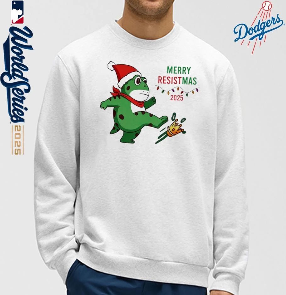 Merry Resistmas Portland Frog No King T-Shirt