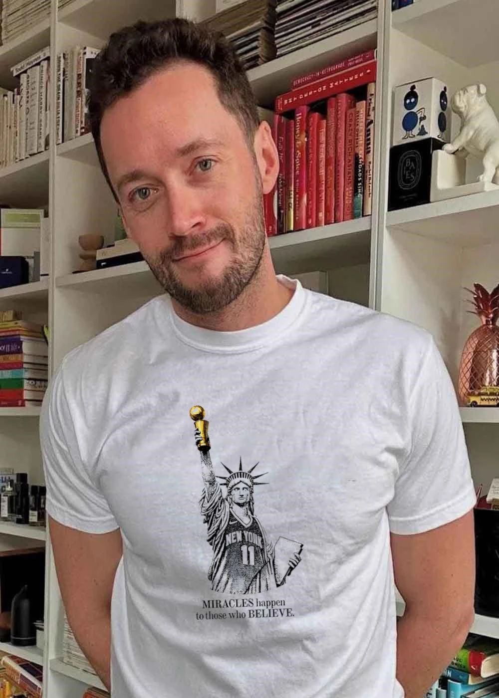 Miracles Happen to Those Who Believe New York 11 Statue of Liberty T-Shirt