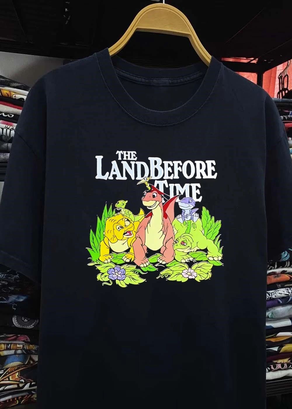 The Land Before Time Characters Illustrate Kids T-Shirt