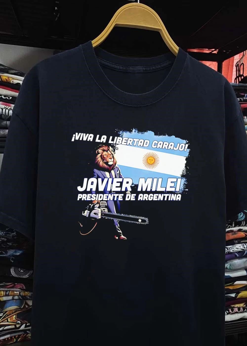 Presidente de Argentina Javier Milei Viva la Libertad Carajo Lion Chainsaw Shirt