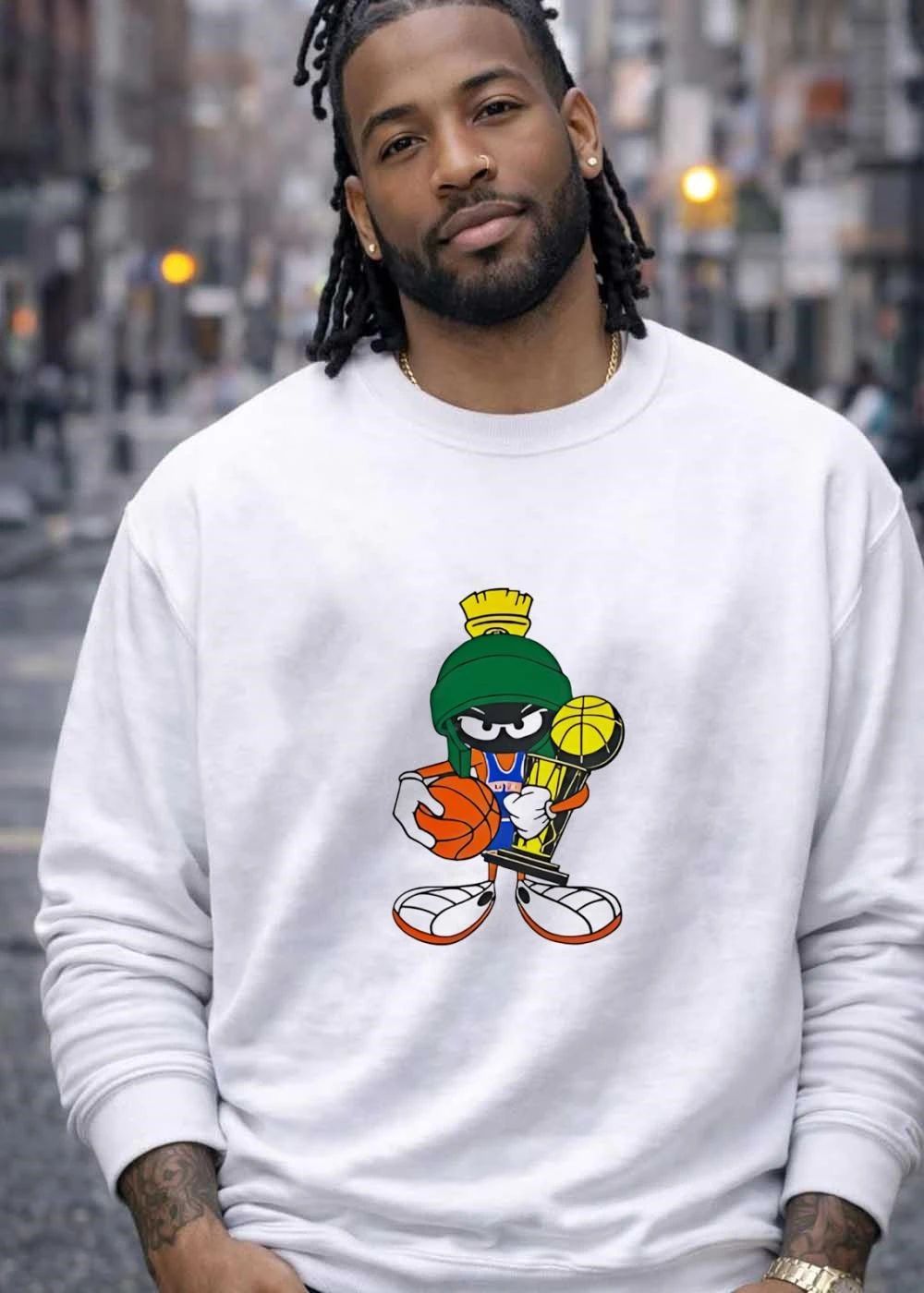 Marvin the Martian holding a basketball and trophy T-Shirt