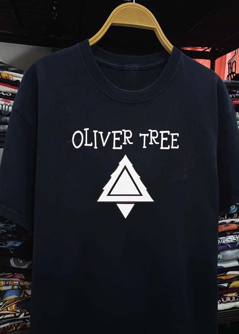 Oliver Tree Logo Minimalist Graphic T-Shirt