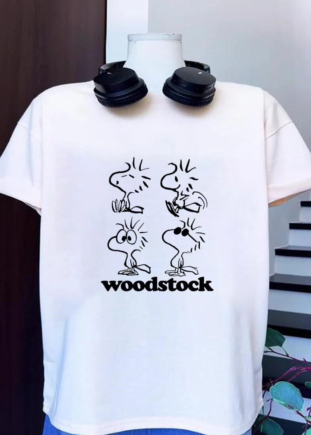 Peanuts Woodstock Sitting Dancing Staring Wearing Sunglasses T-Shirt