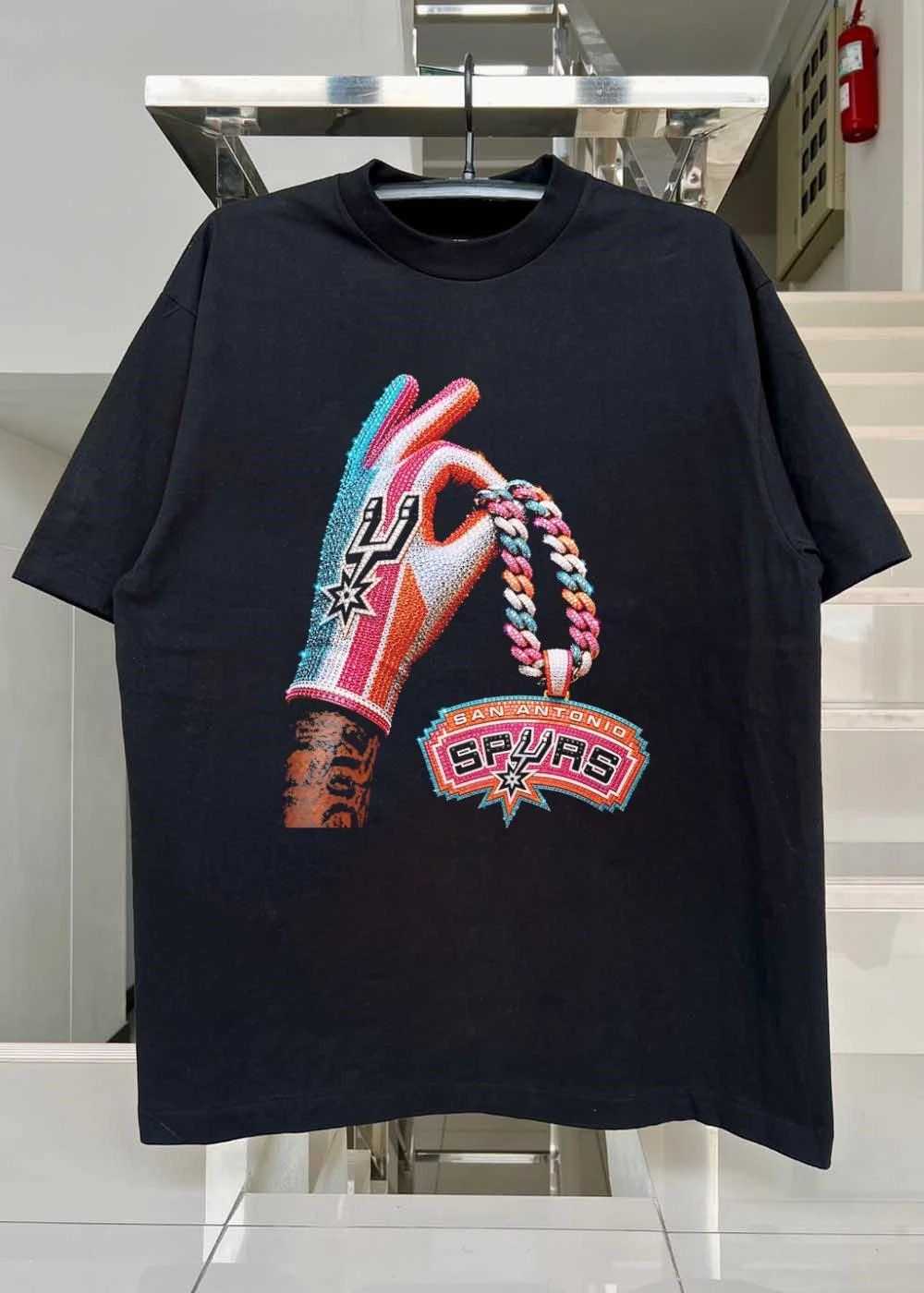 Iced Out Jewelry Hand Holding San Antonio Spurs Pendant T-Shirt