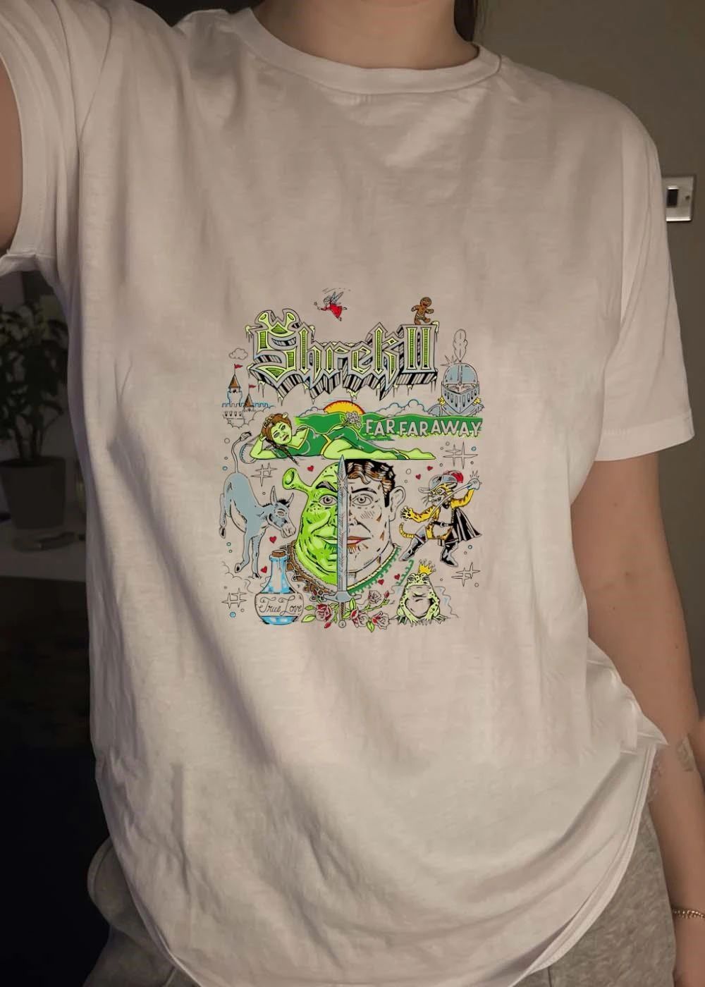 Shrek 2 Far Far Away True Love Walker comic shirt