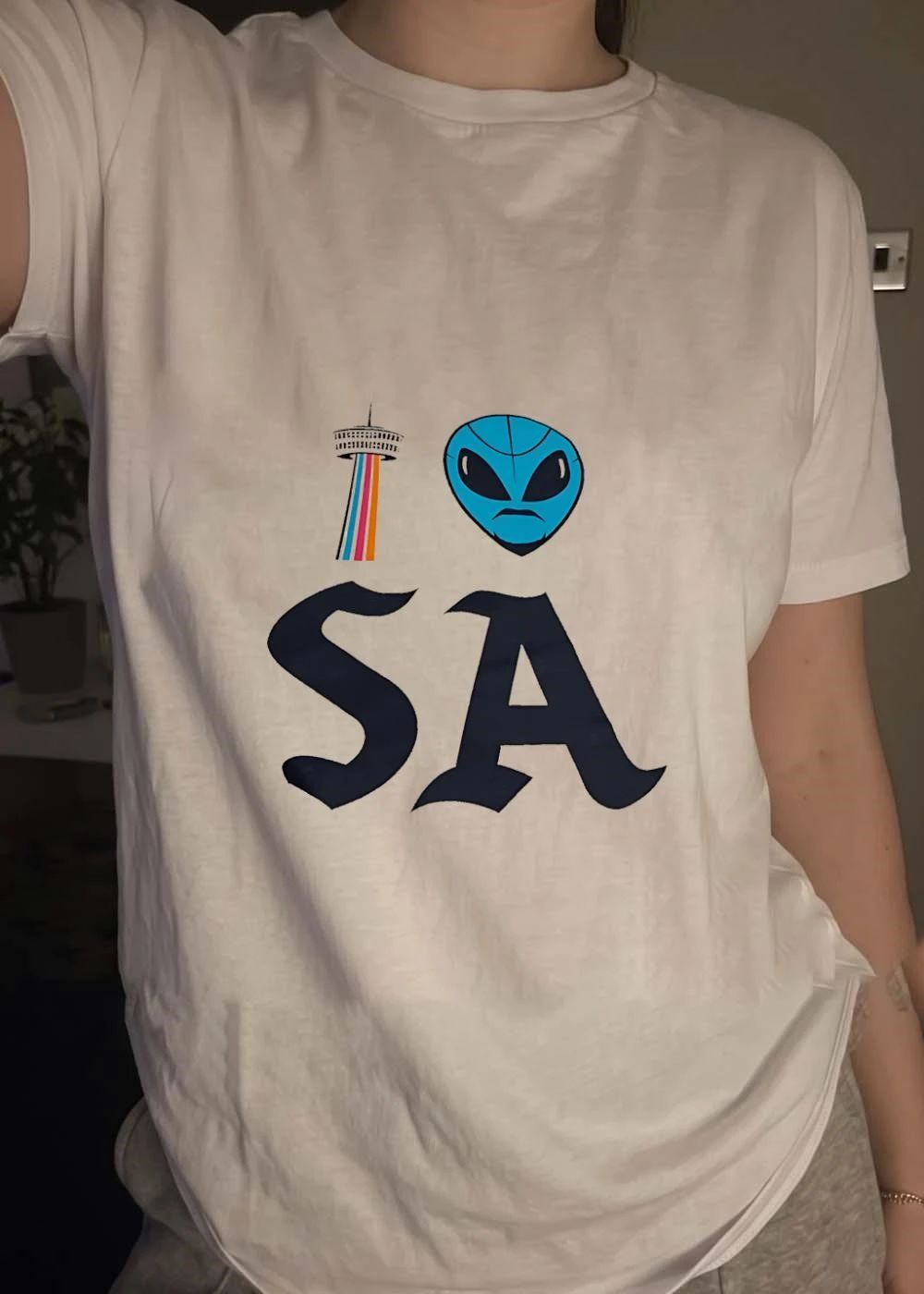 I Love SA San Antonio Tower Alien Head shirt