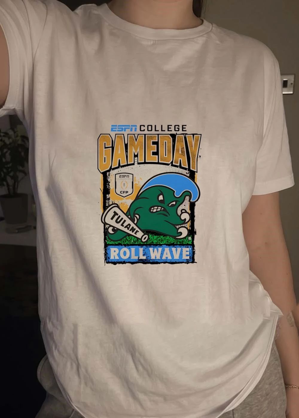 ESPN College GameDay Tulane Roll Wave Mascot CFP Logo T-Shirt
