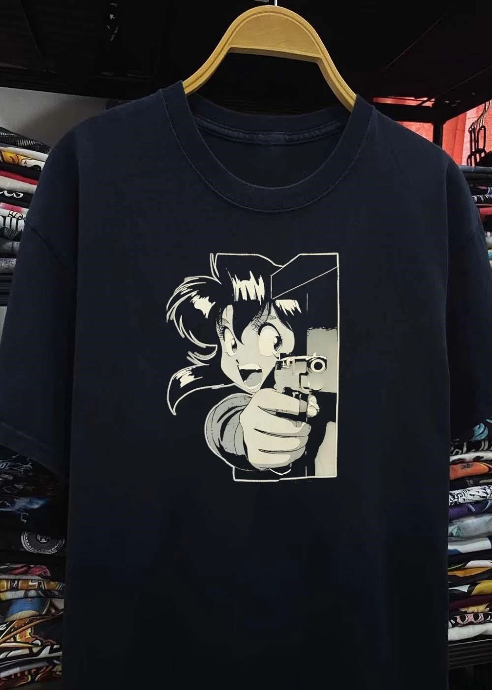 Anime Girl Pointing Gun Gunsmith Cats T-Shirt
