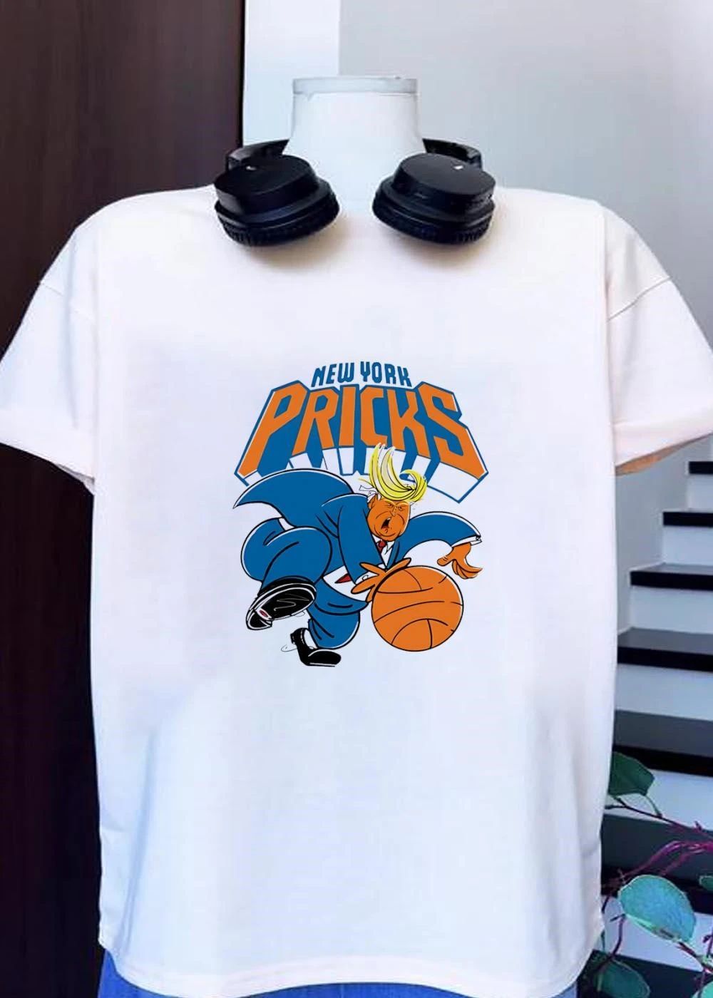 New York Pricks Donald Trump Angry Cartoon Character Dribbling Basketball shirt